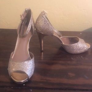 Style and Company gold heels